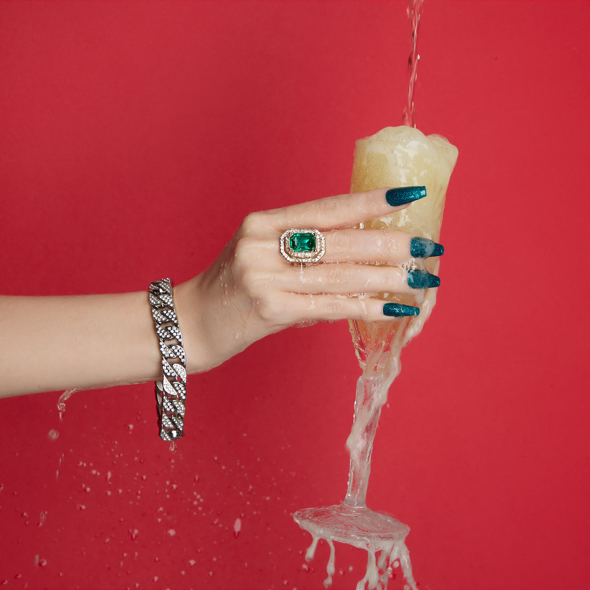 Vernis semi-permanent Mylee - Bauble