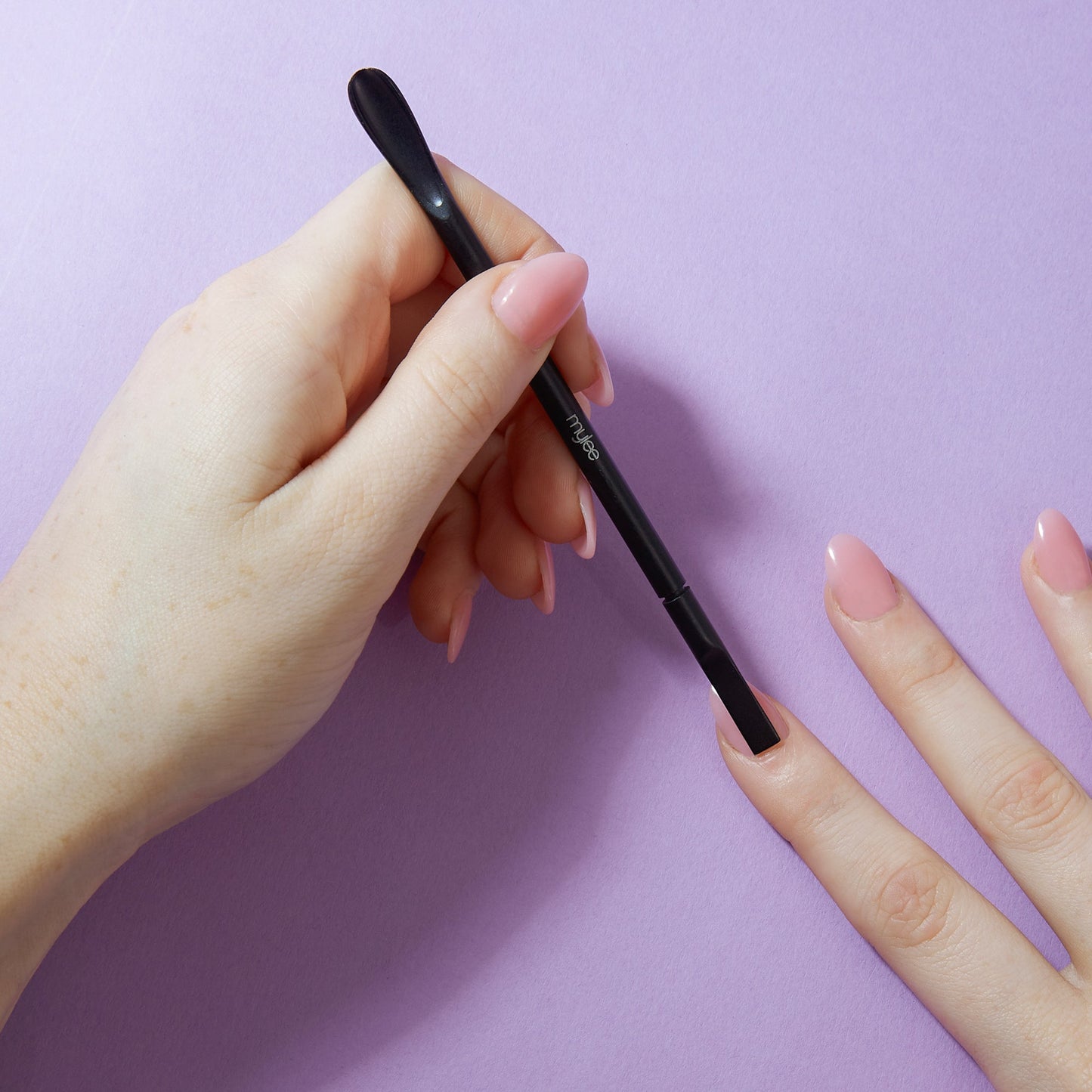 Repousse-Cuticules double embout Mylee